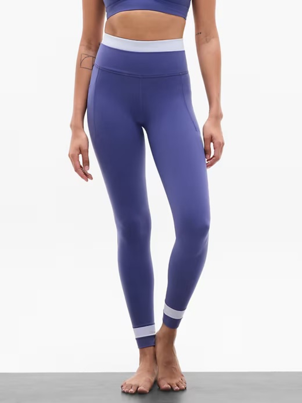 Athleta salutation stash tight double up